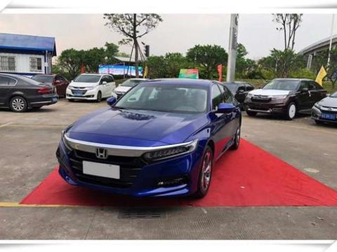 全国首提十代本田雅阁, 车主: 为信仰买单, 无所谓机油影响