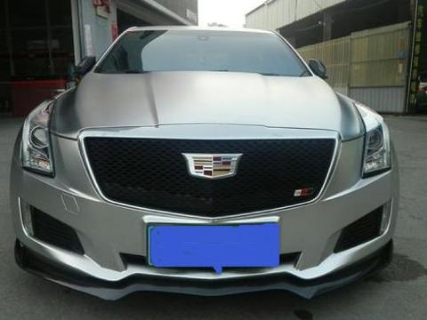 小伙花27万元买辆凯迪拉克ATS-L，朋友打开尾箱门时忍不住笑了