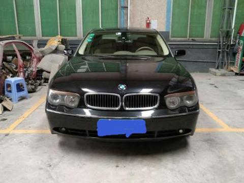 汽修工小伙花8万元买回一辆老宝马730：家人担心而小伙却很欣喜