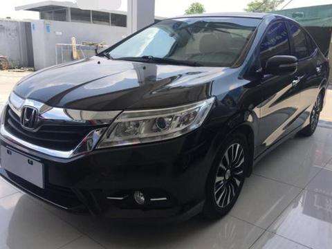 落地价14万，现在只需9万，本田发动机，后排能翘二郎腿