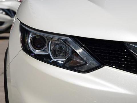 与奇骏同平台，历经十年而不衰，标配四轮独悬，本田拿它没办法！