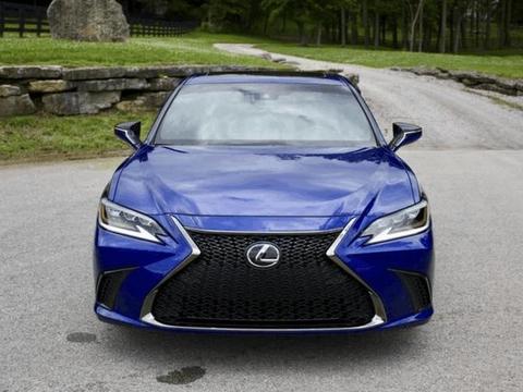 2019全新雷克萨斯ES运动版, 内外饰更时尚, 打开车门幸福感爆棚!