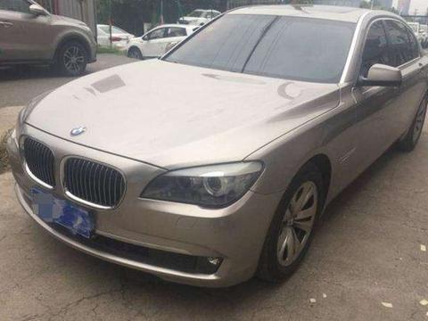 落地价98万，现在只需35万，零胎压继续行驶，车主：开腻想换车!