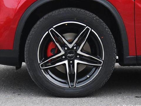 起售不到8万, 18寸轮毂看造型就值30万, 有它谁还买GS4和帝豪!