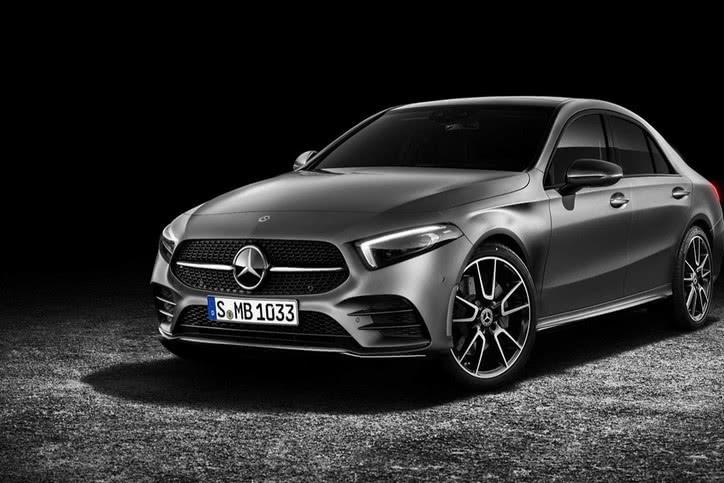 20万的价格50万的面子 全新奔驰A级内饰完胜奥迪、宝马