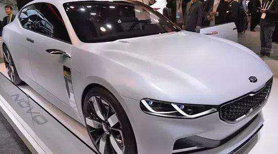 9万起, 新轿跑外形秒杀凌渡, 再不大卖就退休! 破罐子破摔?