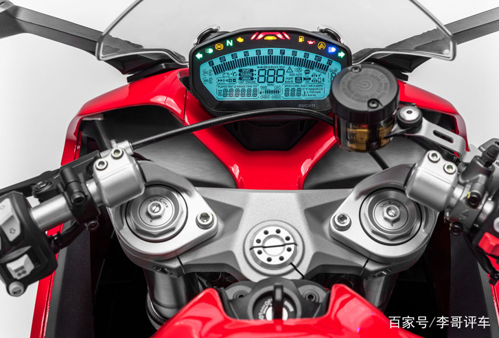 杜卡迪新款人体工学摩托车,喷射引擎,赛车式换