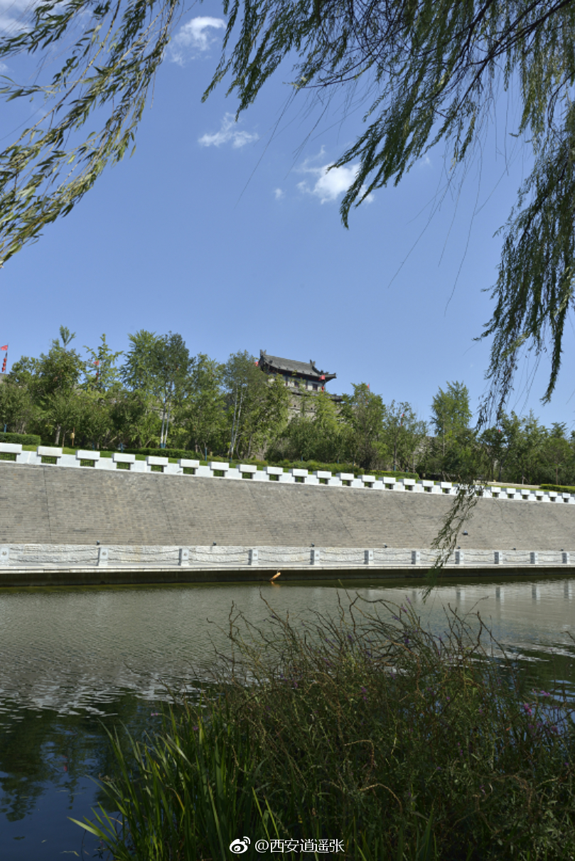 咸阳城东楼 唐·许浑