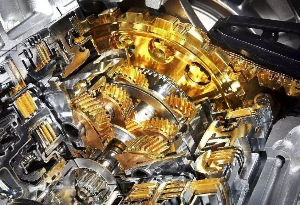 机油还选金吉星、龙蟠、雪佛龙、金富力？我用鲁花