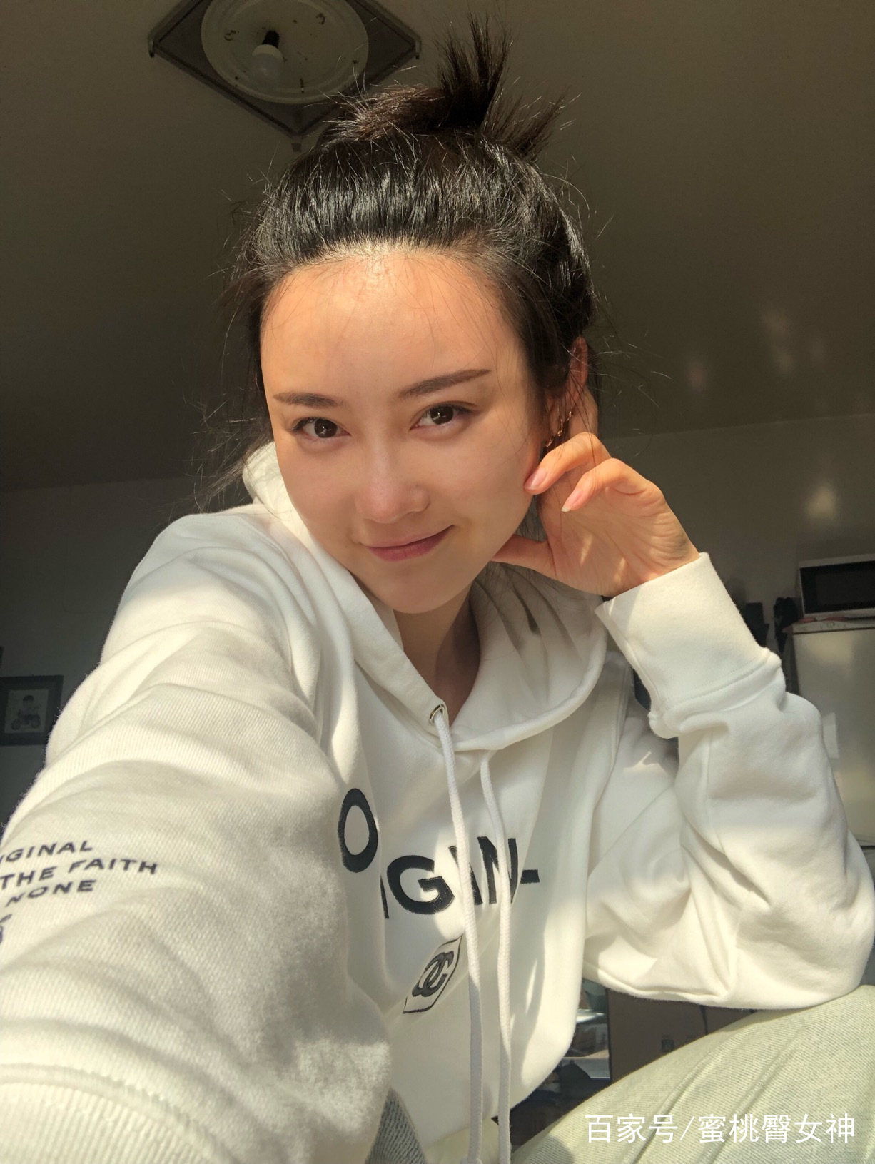 杨文昊粉丝团颜值超标准 可在他心中却是秃顶