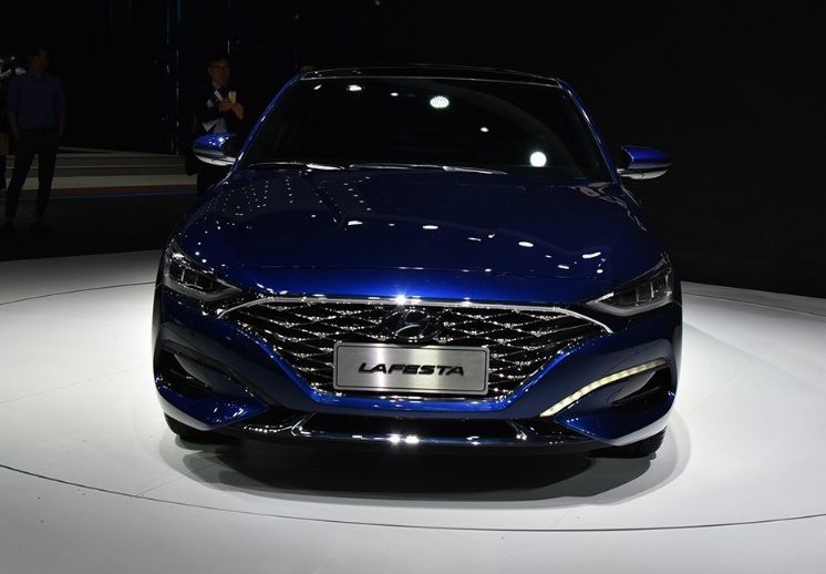 买轩逸亏大了!全新轿跑比奥迪A6漂亮,配1.6T,仅