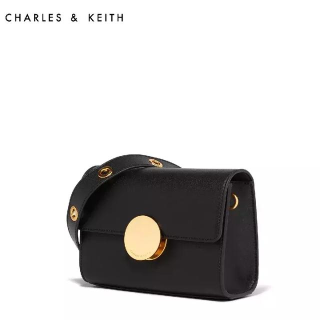 风靡小红书的小CK包你买了么?到底哪几款值得