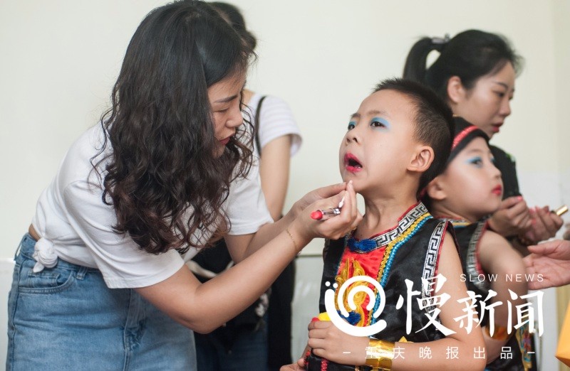 这些六一"儿童舞台妆"照片,哪一张有你的童年记忆?