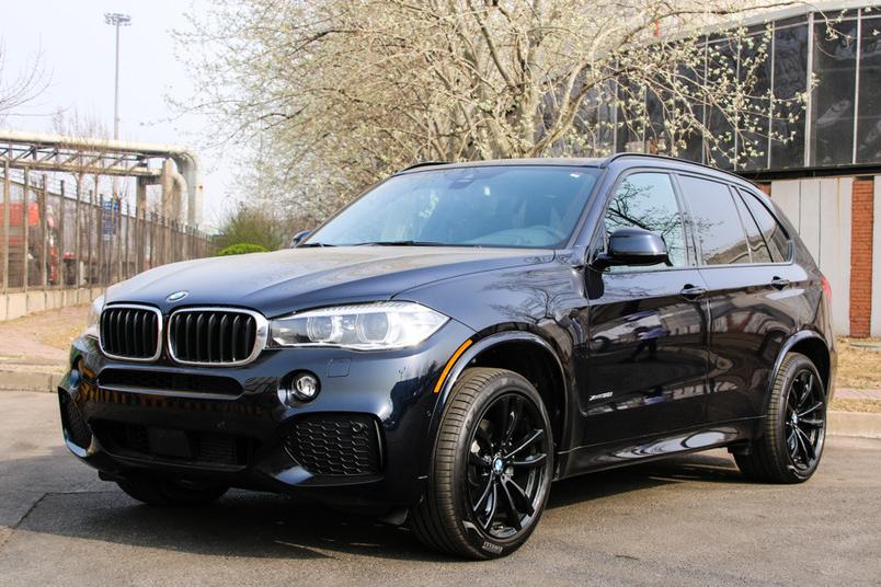 开着比奔驰还爽的SUV 外形比保时捷霸气 操控更是完胜奥迪