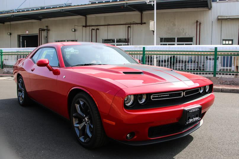 最纯粹的美式肌肉车 野马完全没得比 售价50万比保时捷都拉风