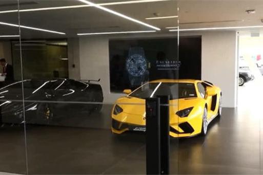 迪拜超级4S店，只卖5个品牌的车型，没有过亿身价不敢进！
