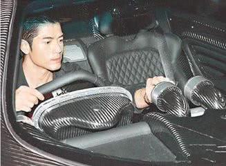 同样是四大天王之一，郭富城和刘德华的车，价值相差2个亿