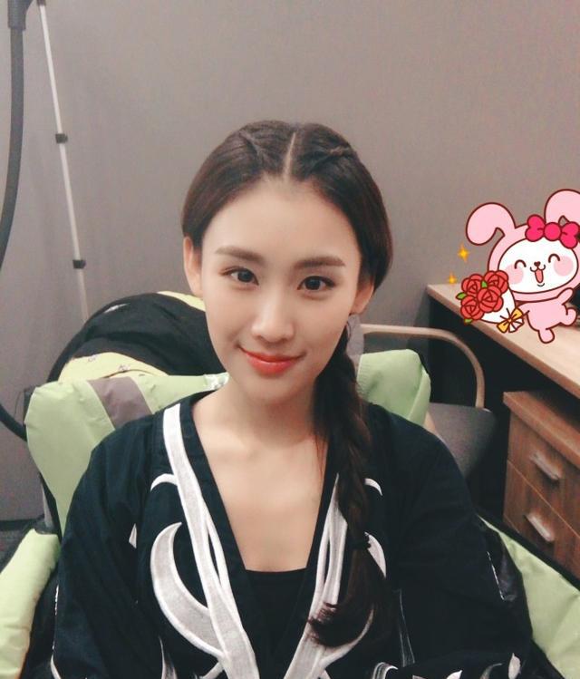 北电"小黄圣依"美女校花王婉中
