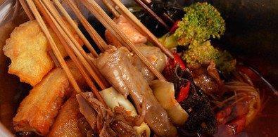 重庆男孩:孤独是一个人吃火锅,成都:新境界,买串