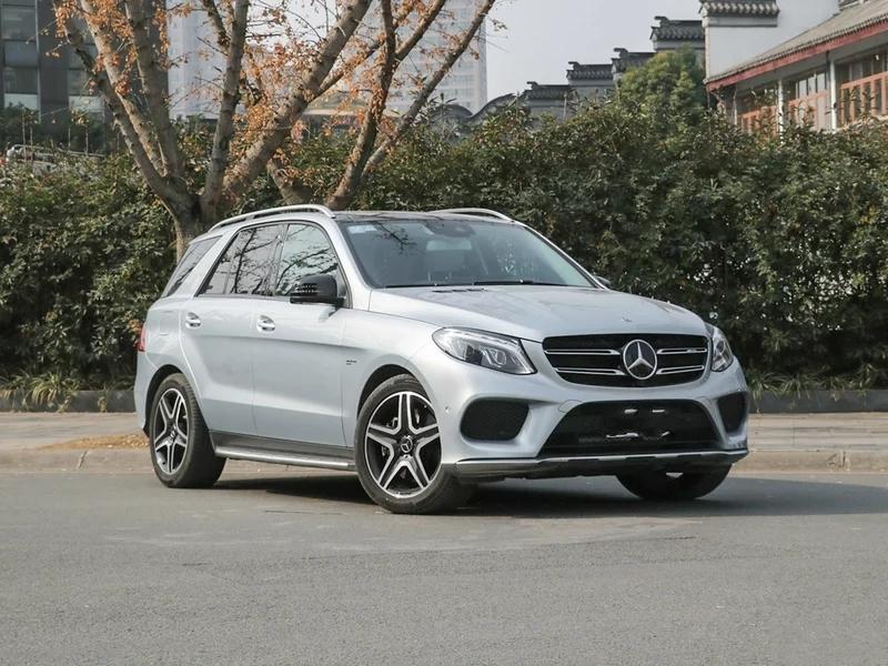 车长4.8米轴距2.9米，外观比雷克萨斯更霸气，宝马看了都眼红！