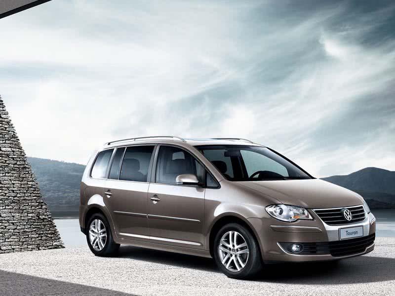 都说丰田车皮实省油耐用,大众车底盘稳,为何大