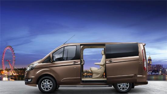 福特途睿欧改装航空座椅