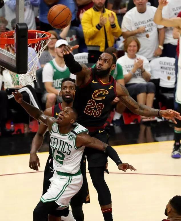 很多年后,你如何评价18年东决G6的詹姆斯?