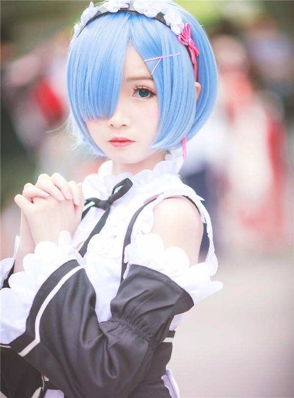 Cosplay蕾姆,cosplay妲己 宅男视角:蕾姆cosplay正片,侧颜满分,卖萌太娇羞了!