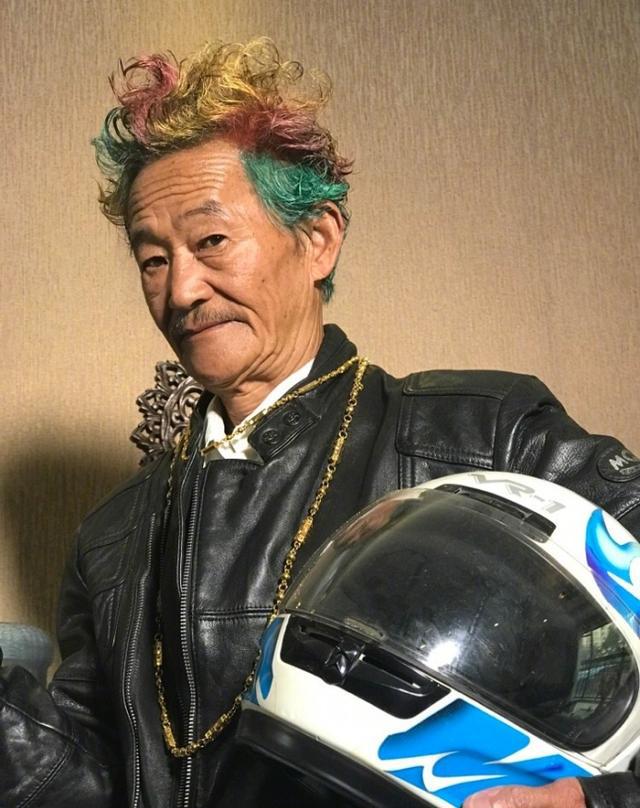 《陈翔六点半》妹大爷最老杀马特,狂拽酷炫吊炸天