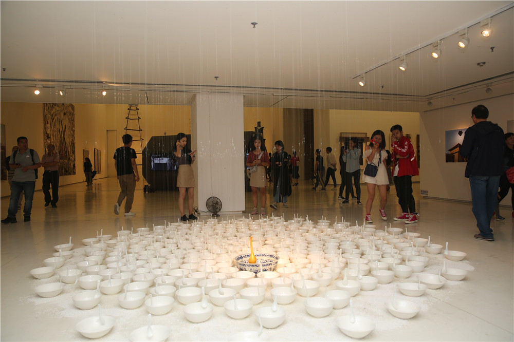 推倒美术馆的墙,西安43场馆联动 2018西安当代艺术展盛大启幕