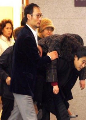 韩国又一个“张紫妍案件”浮出，曾被人戴上不明物体，长达7小时
