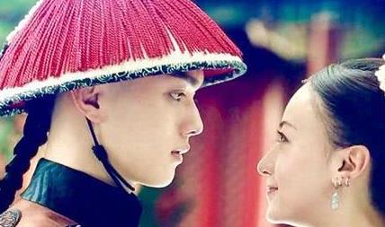 魏璎珞一生中三个男人,傅恒变心,皇上无情,而他