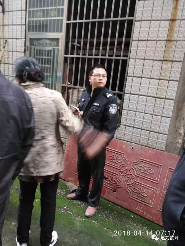 揪心!武穴这位环卫工人只因扫地声音过大就