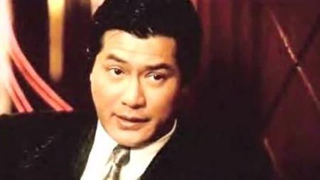 周润发曾是他小弟,出演黑道大哥成名,一生却只爱一人