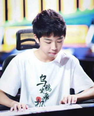 盘点斗鱼直播中收入最高5大主播,骚白倒数,妃