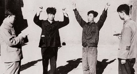 他在湖南建国, 国号: 大中华佛国, 新中国第一