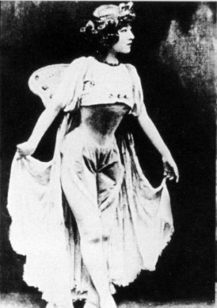 老照片: 监狱里的斯大林, 普京与里根的特别会面