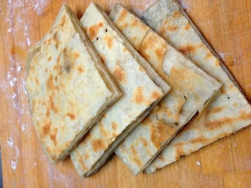 电饼铛烙饼怎样才能软软的,不发硬?记住4点,又