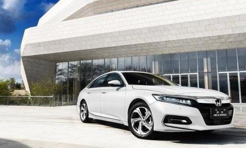 好奇心不仅不会害死猫, 还能带来月售15000辆的收益?