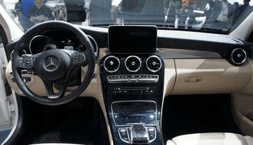 最牛的奔驰库存新车, 出门即黄标, 四档手动波档位比五菱还少