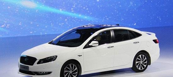 论性能甩朗逸几条街能, 当年与马6比肩, 换标后销声匿迹