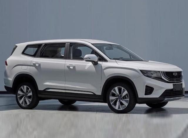 吉利首款中型SUV,轴距2米8超过汉兰达,比唐还便宜?