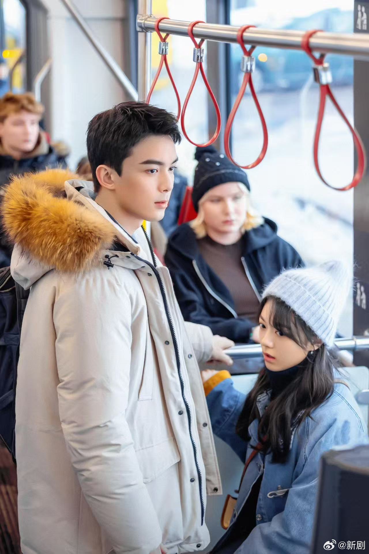 暴雪时分开播两周年，吴磊赵今麦角色幸福依旧