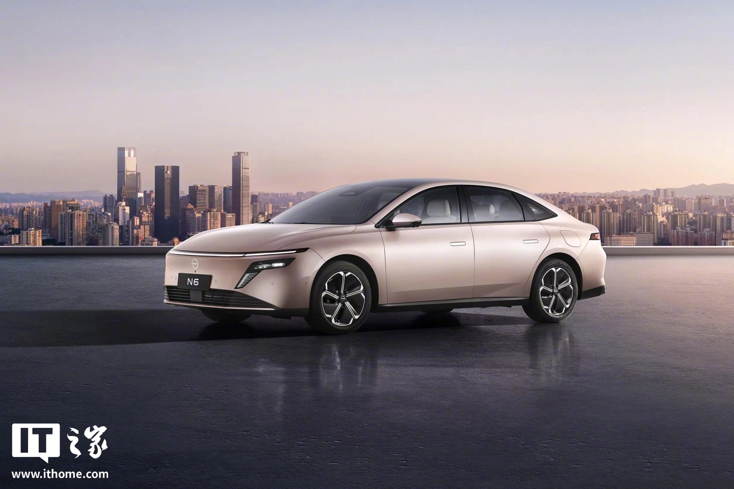 东风日产N6插混车预售10.99万起，12月8日上市