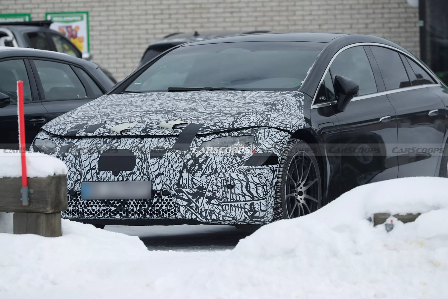 2027款奔驰EQS路测曝光，搭载800V架构与eATS 2.0电机