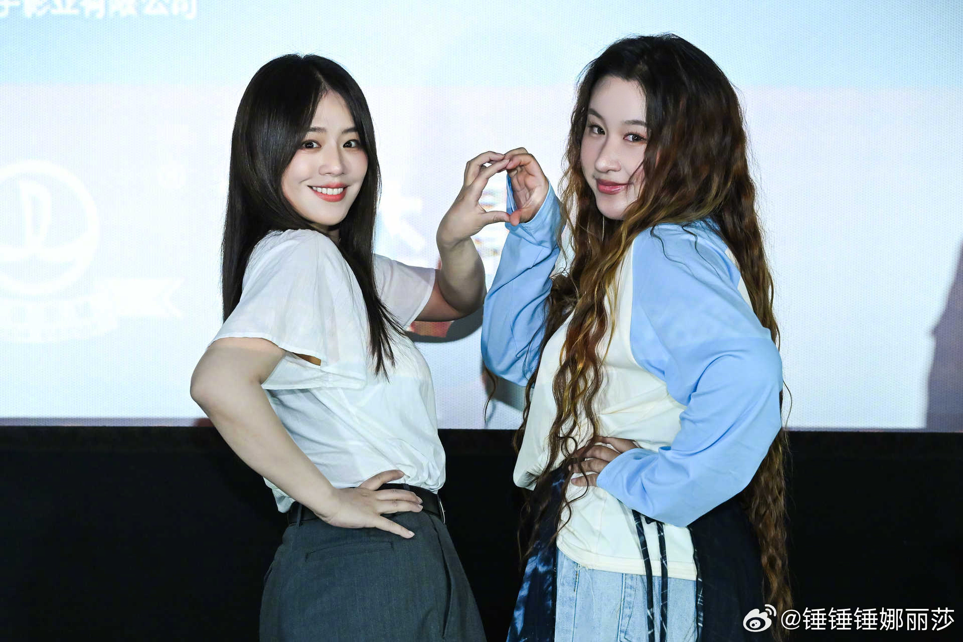 马思纯锤娜丽莎合作新歌别试探了反响热烈