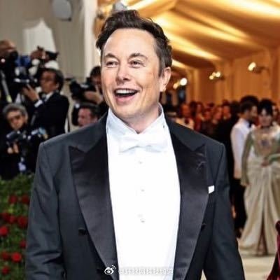 SpaceX提交IPO文件，马斯克或成全球首位万亿美元富翁