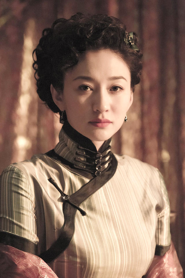李小冉官宣离婚 去年办完手续 十一年婚姻没要孩子