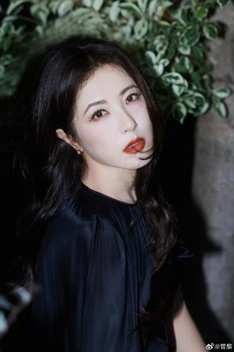 曾黎金鸡奖晒厦门海风美食,光影作序步履不停