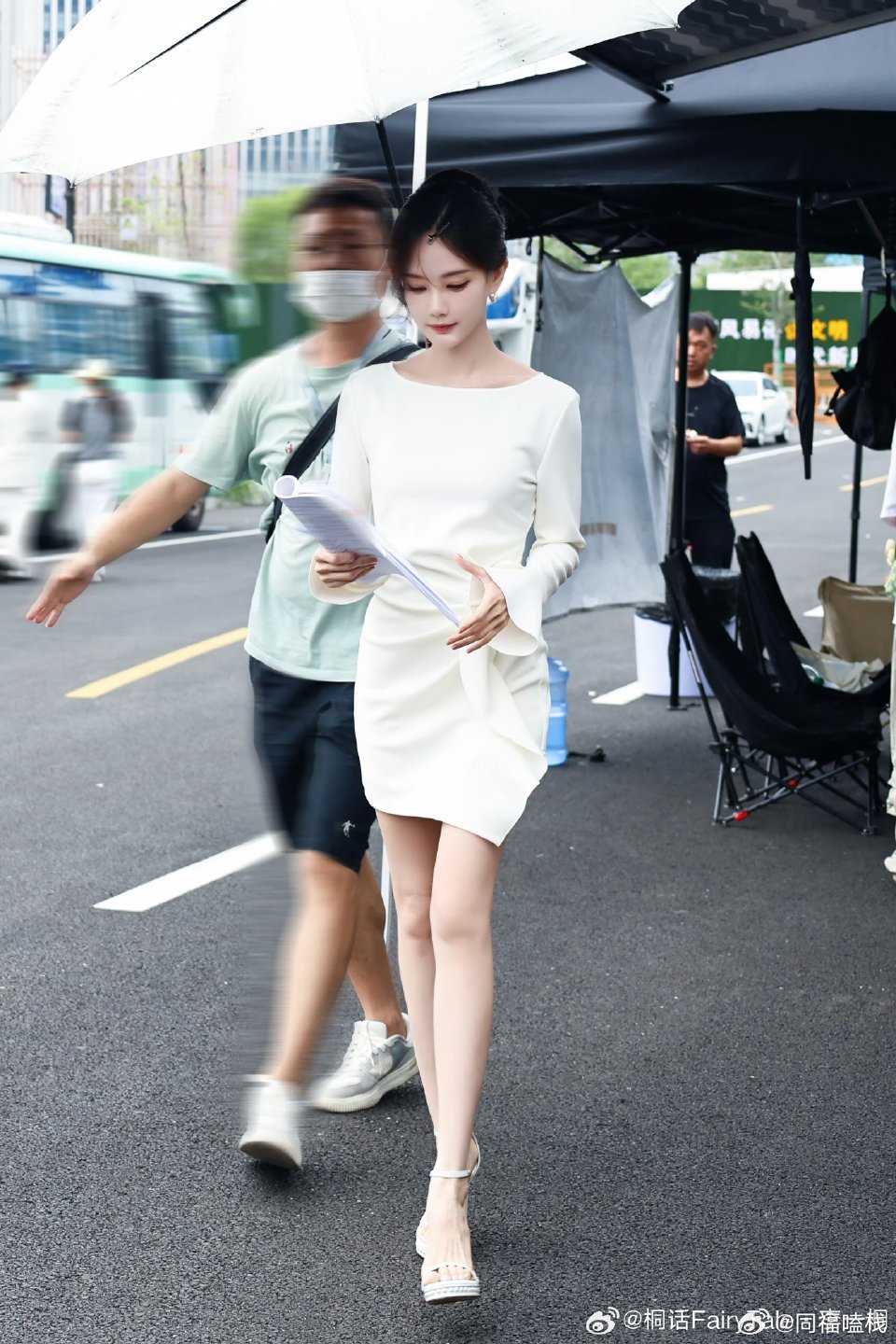 李一桐余美人造型路透曝光